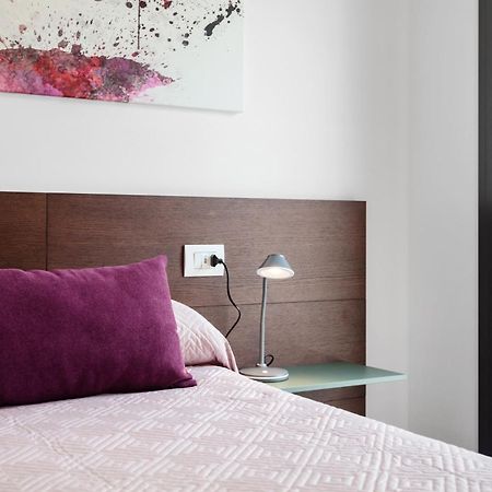 Double D House Bed and Breakfast Olbia Exteriör bild