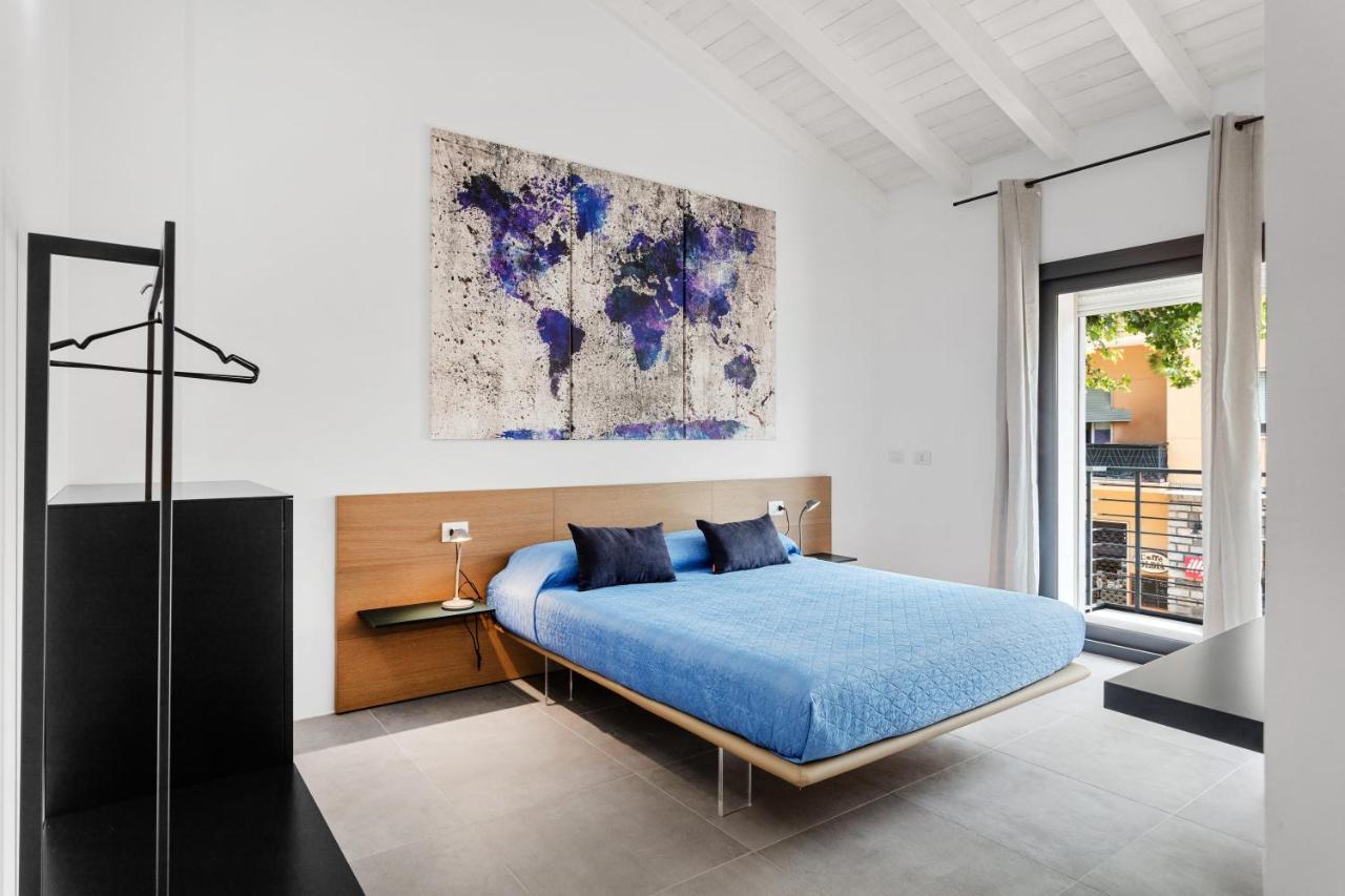 Double D House Bed and Breakfast Olbia Exteriör bild