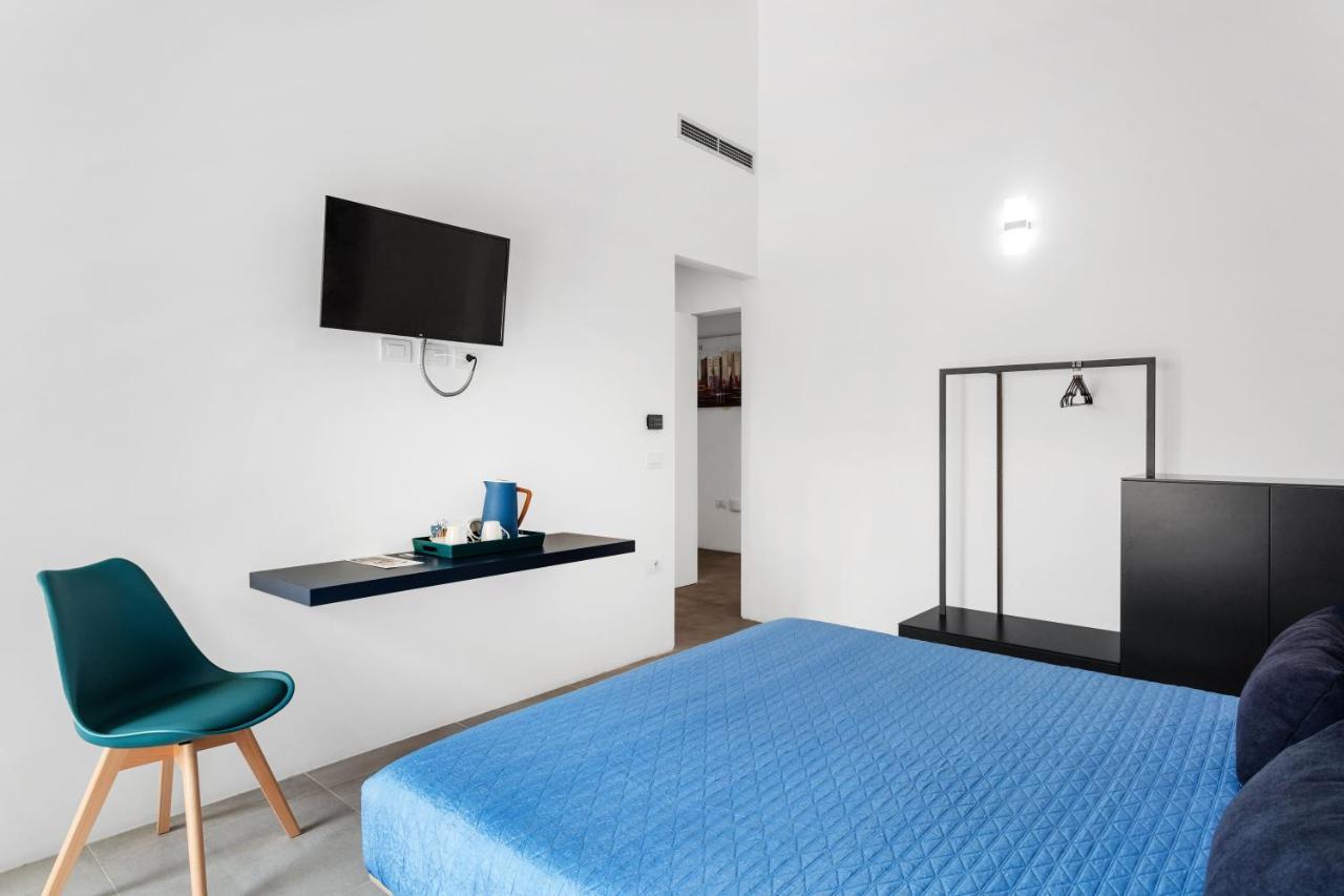 Double D House Bed and Breakfast Olbia Exteriör bild
